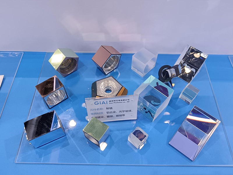 焦点转镜展品