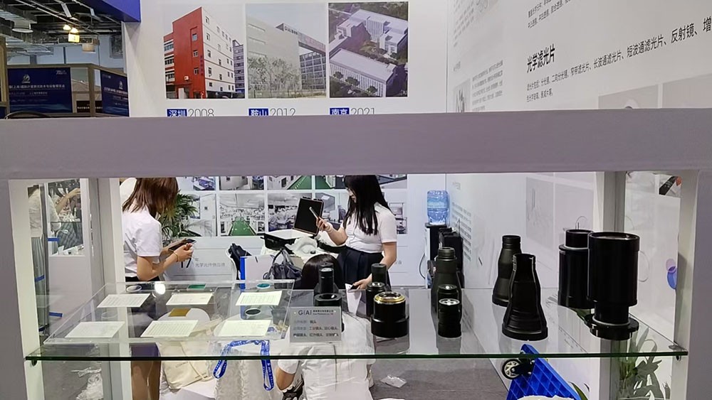焦点镜头展品